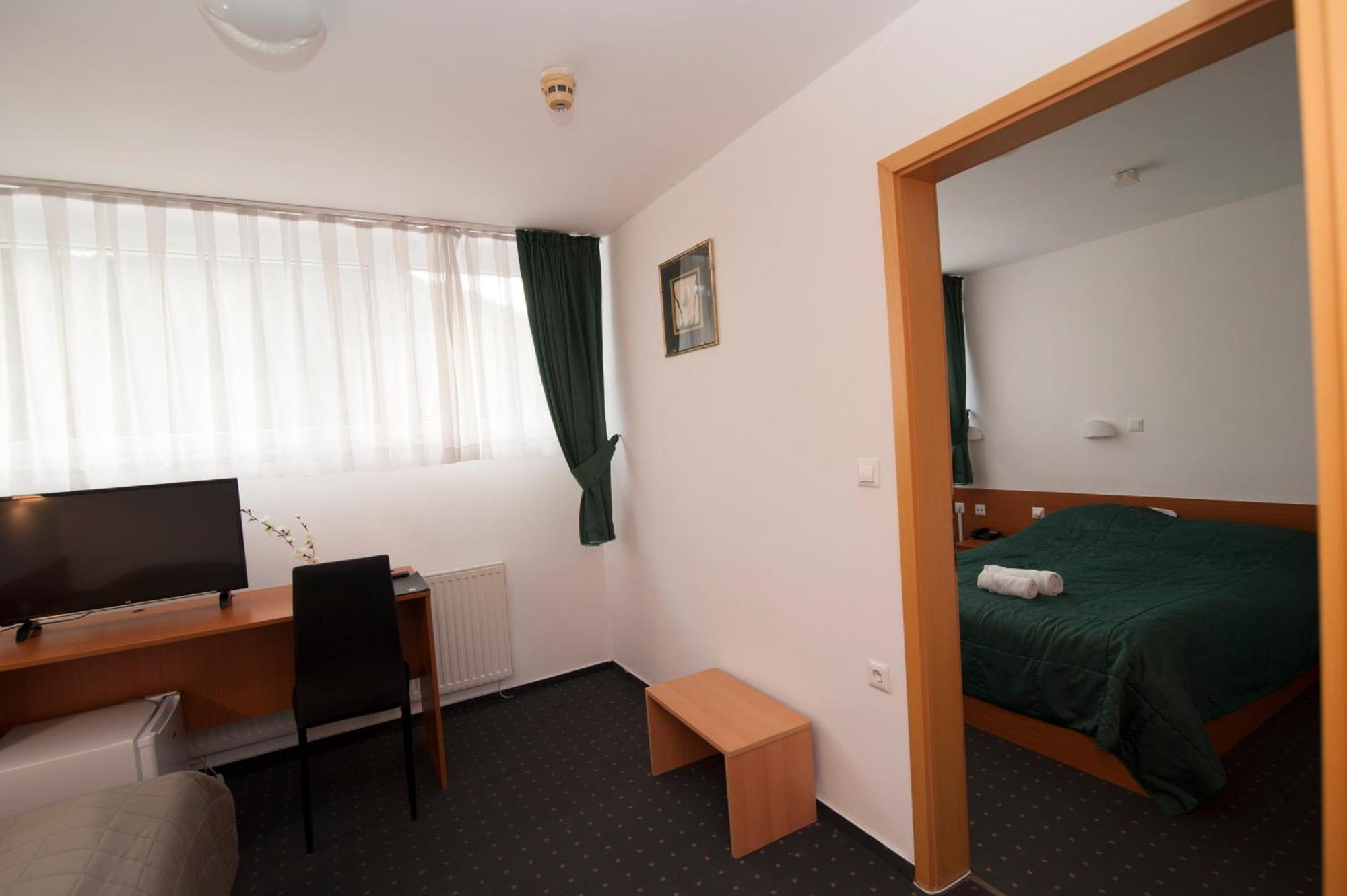 Hotel Faraon Celje Phòng bức ảnh