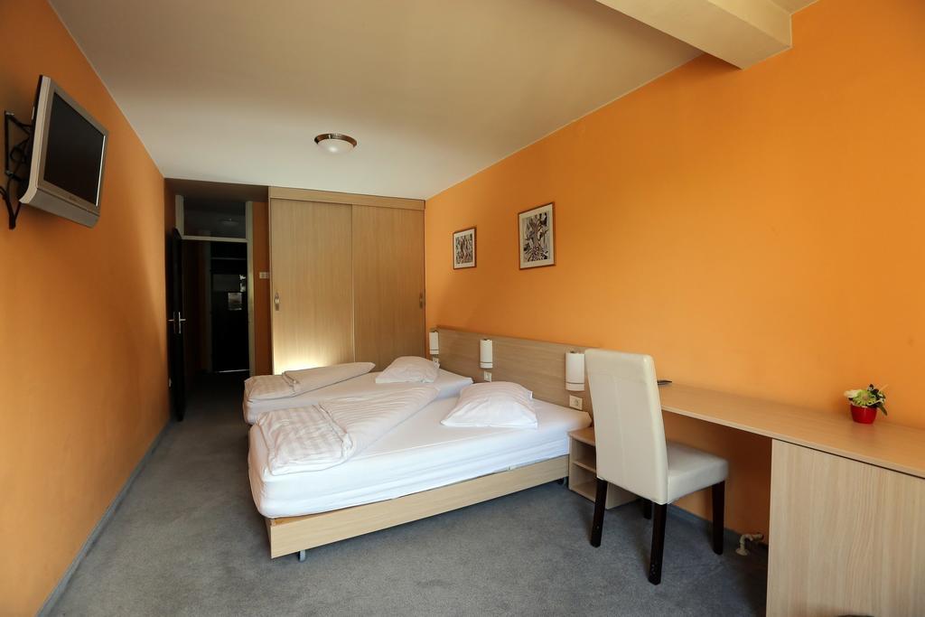 Hotel Faraon Celje Phòng bức ảnh